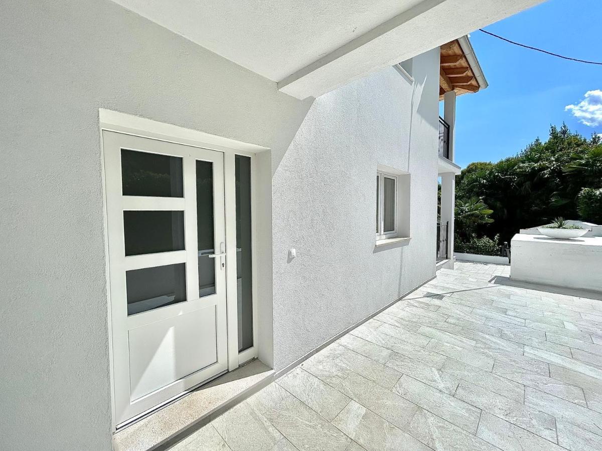 Villa Palma Lovran Buitenkant foto